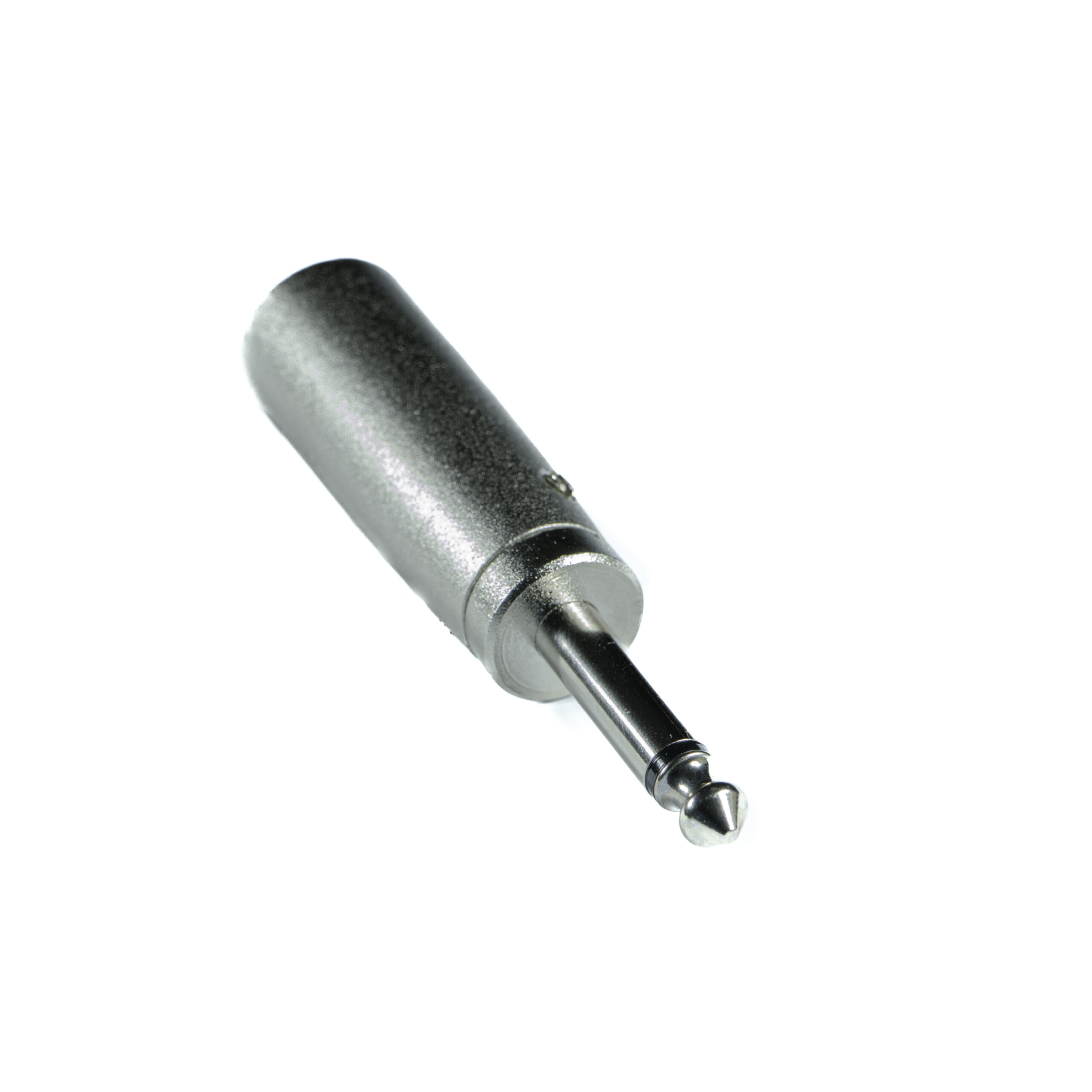 ADA-20105 CONVERTIDOR XLR MACHO - 1/4 MONO