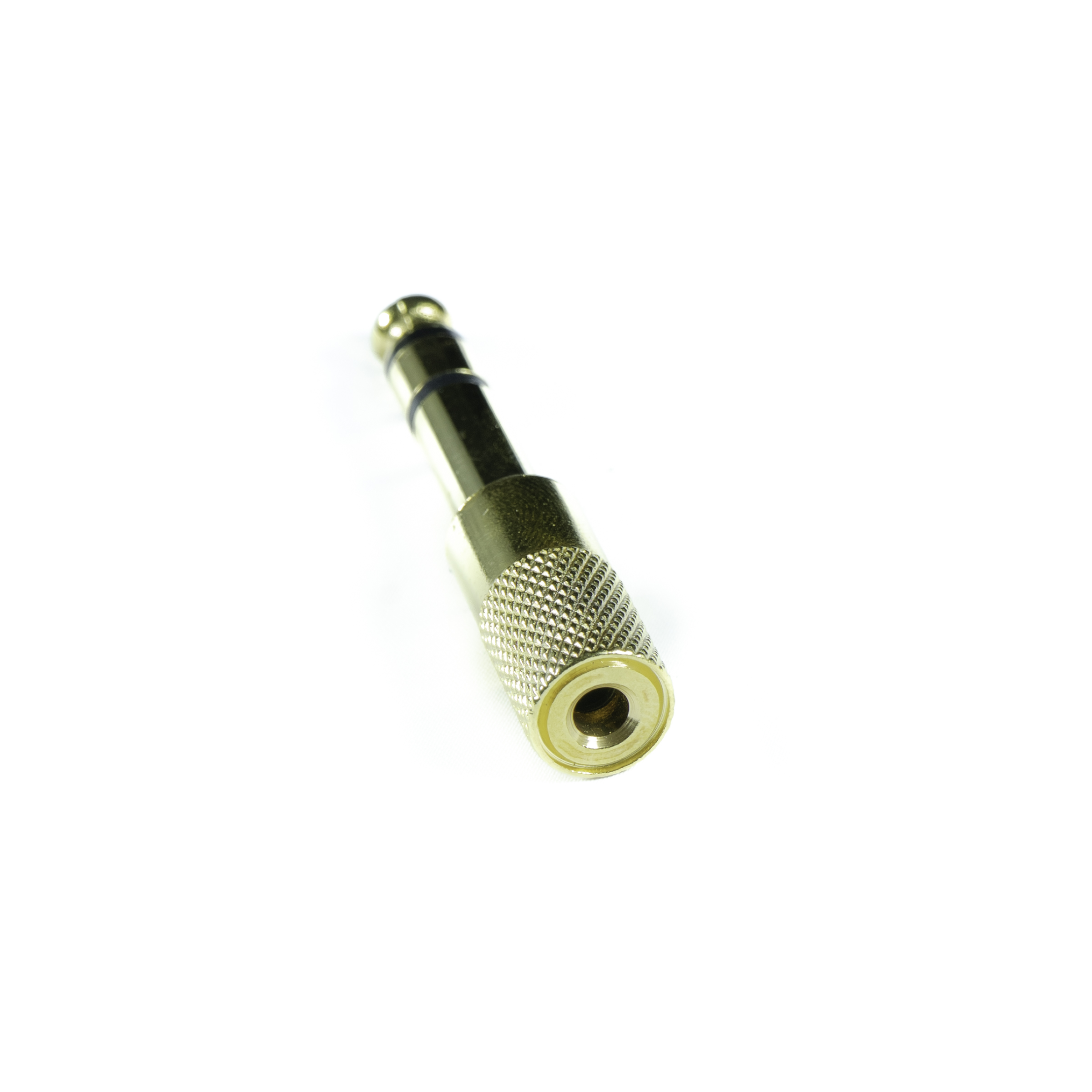 ADA-21105 CONVERTIDOR 1/4 ST - JACK 3.5 ST